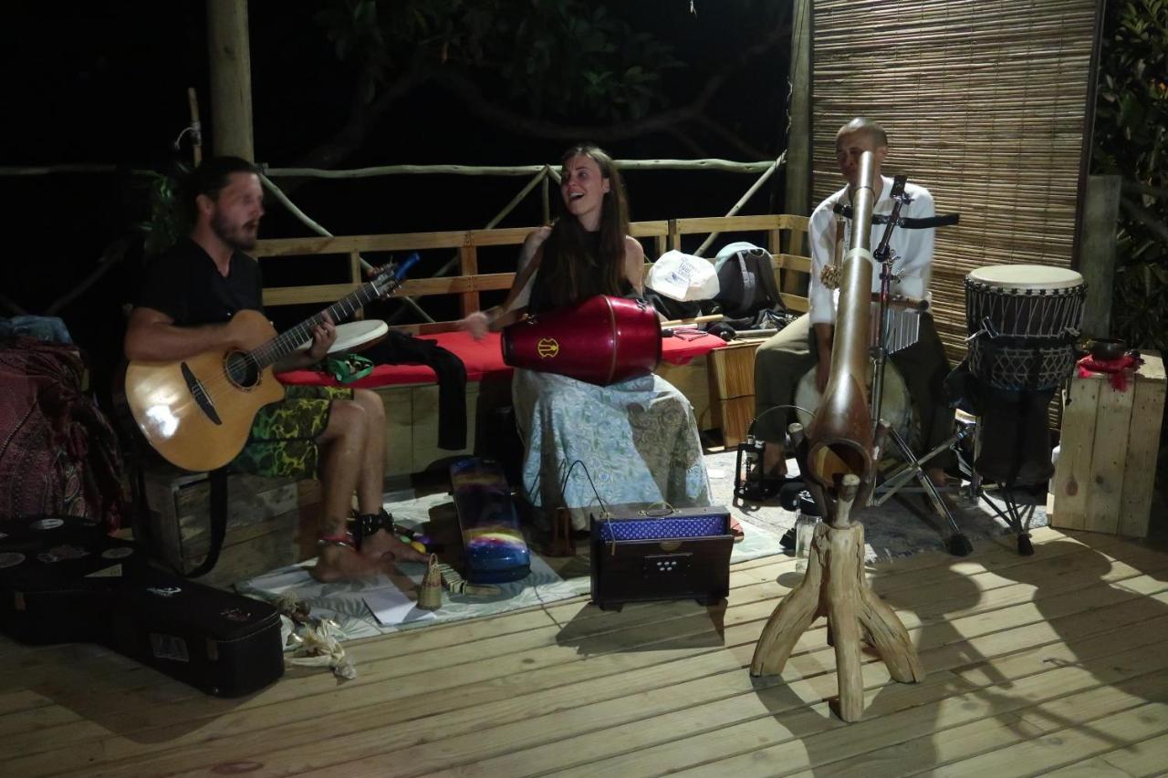 Otentic, Eco Tent Experience Grand River South East Ngoại thất bức ảnh