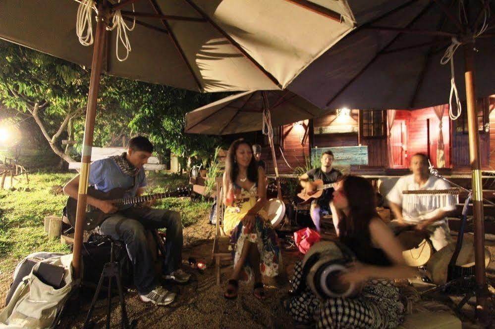Otentic, Eco Tent Experience Grand River South East Ngoại thất bức ảnh